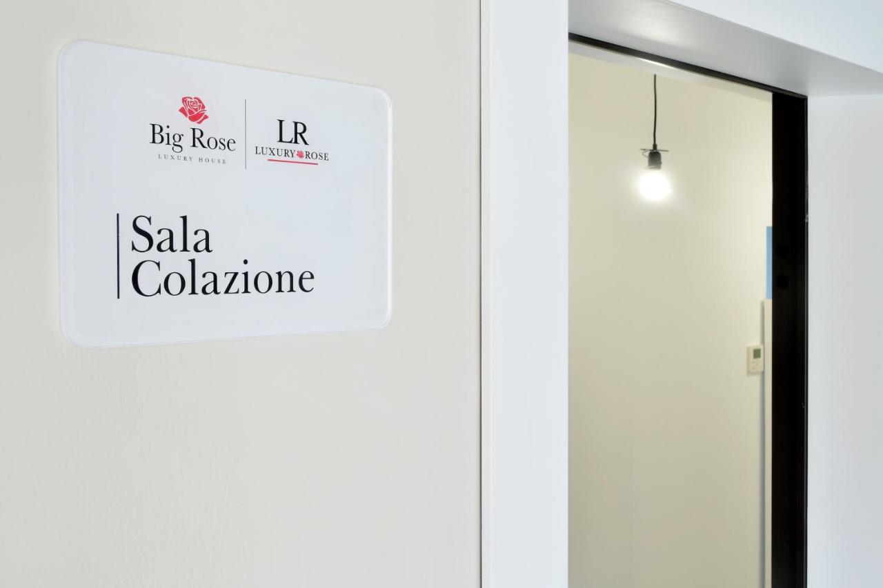 Hotel Big Rose Rossano Esterno foto